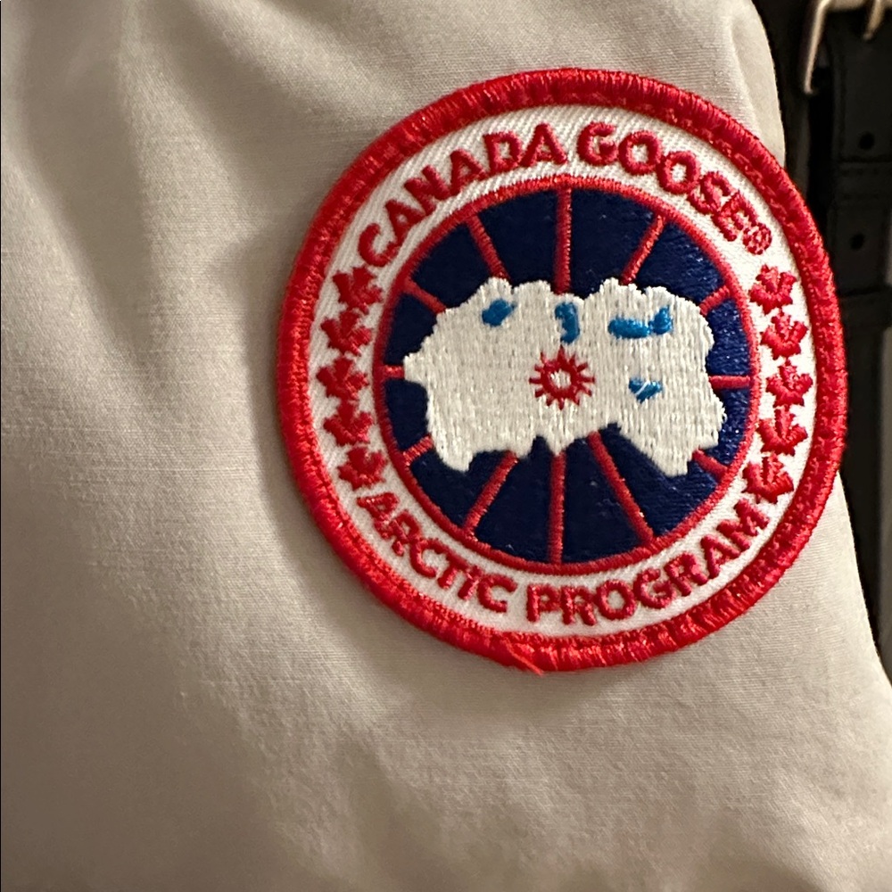 Canada goose women’s parka shelburne Colour:Lucent Rose